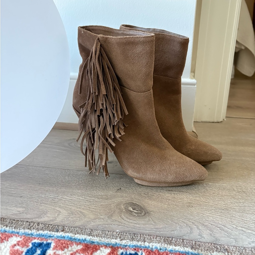Jeffrey Campbell Taro Fringe Suede Boots Size 6.5